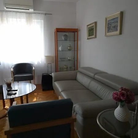 Keti Apartament *