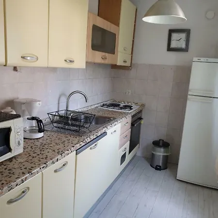 דירה Keti קורצולה